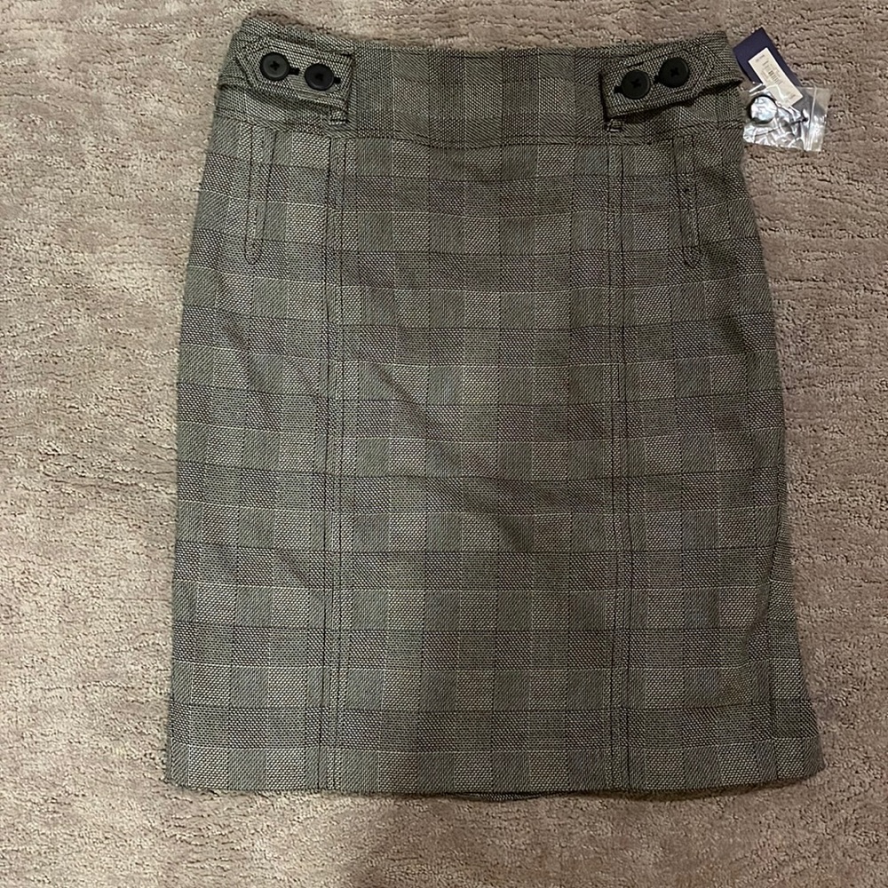 Apt 9 tweed, kick pleat skirt. New